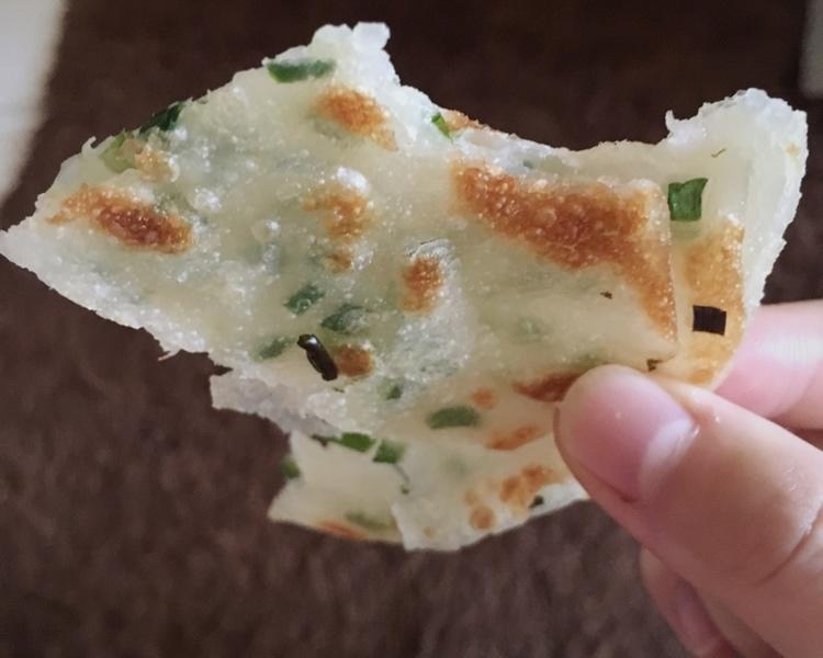 薄皮葱油饼(饺子皮版)的做法