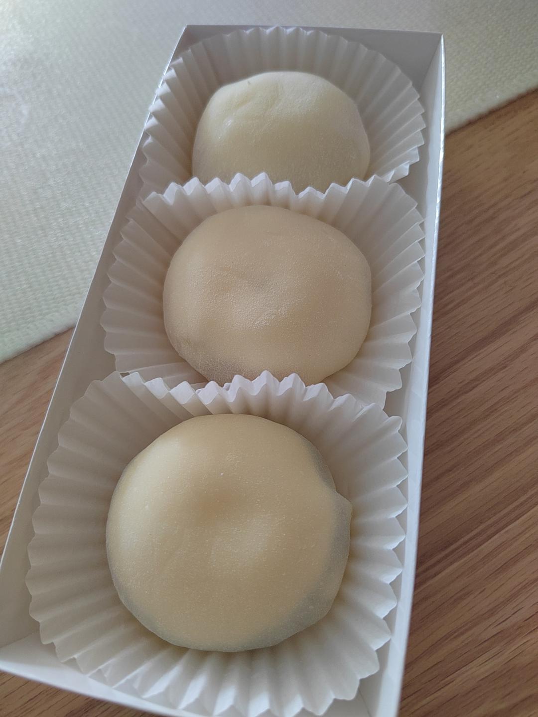 腹黑白胖子——奥利奥雪媚娘