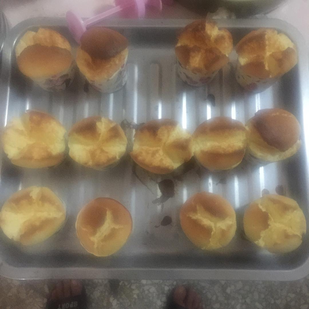 棉花纸杯蛋糕