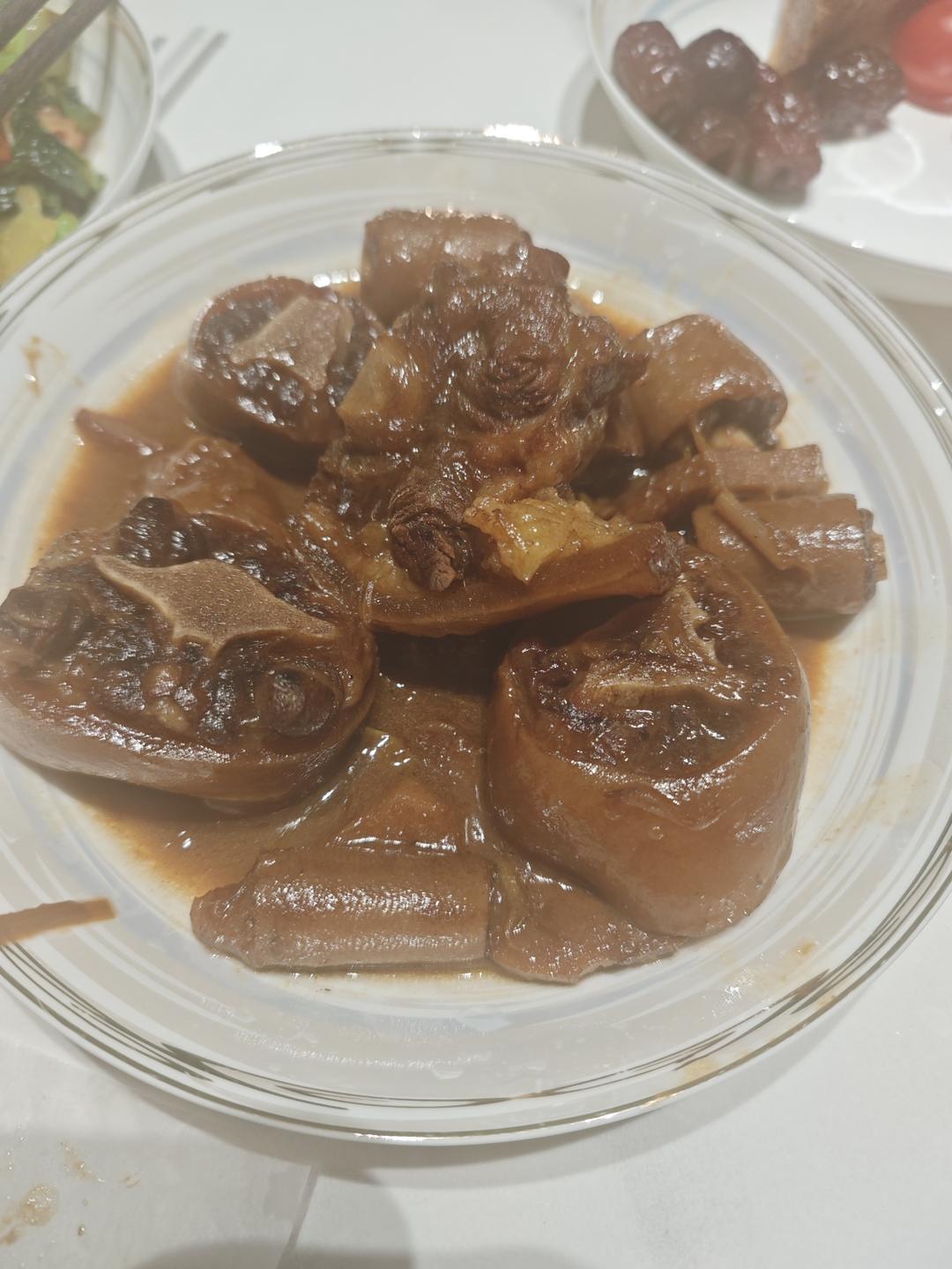 酱香牛尾骨