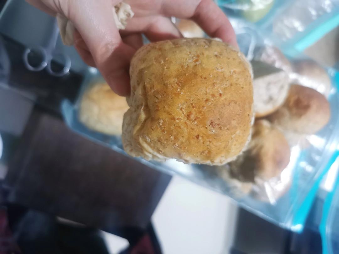 高水量全麦小餐包 小美7分钟揉面
