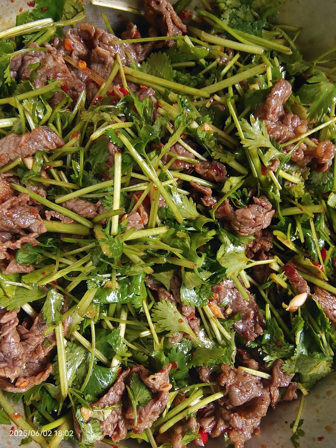 丈母娘吃了都夸的凉拌香菜牛肉