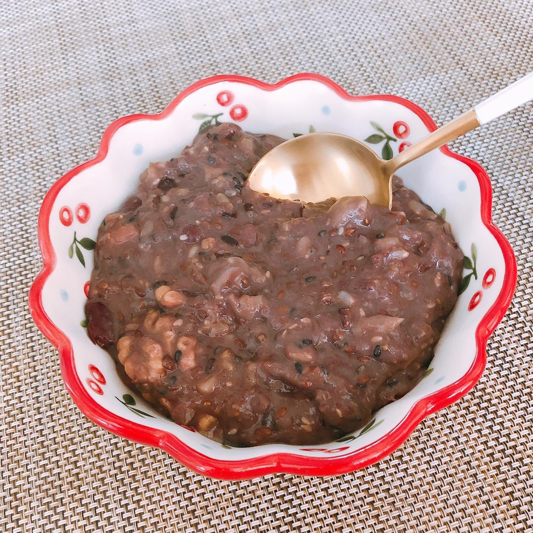 豆浆杂粮粥（别名：回归正轨粥）丨健康·三餐