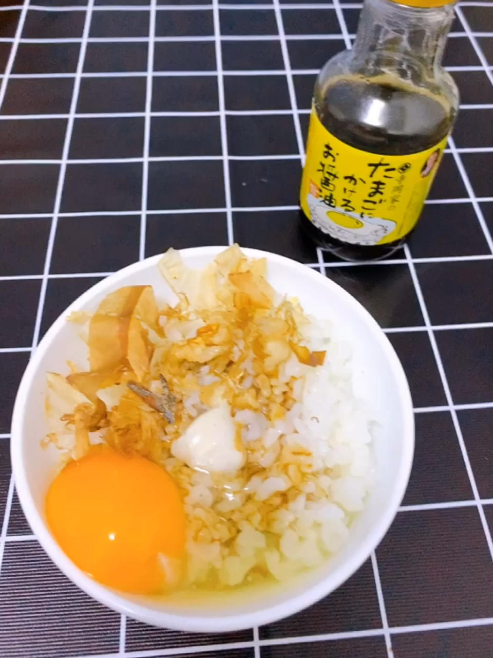 生鸡蛋酱油拌饭，打开方式竟然分派系？