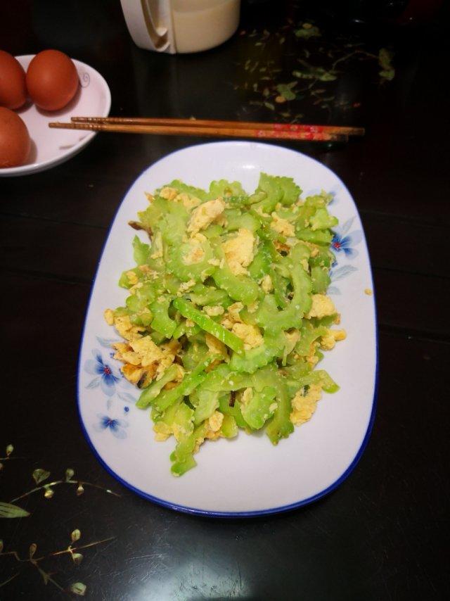 苦瓜炒蛋（清火菜）