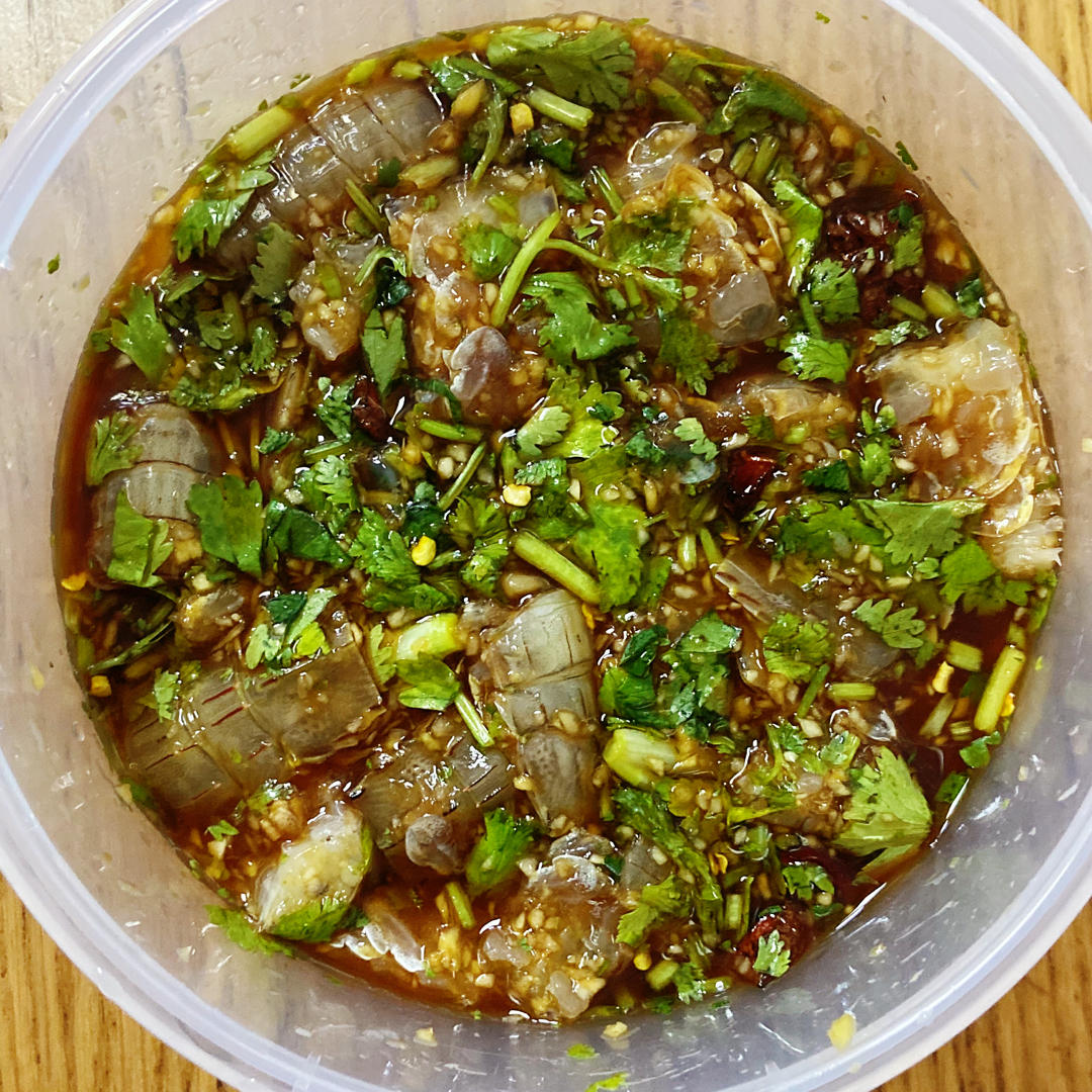 东言潋滟做的潮汕毒药生腌虾姑