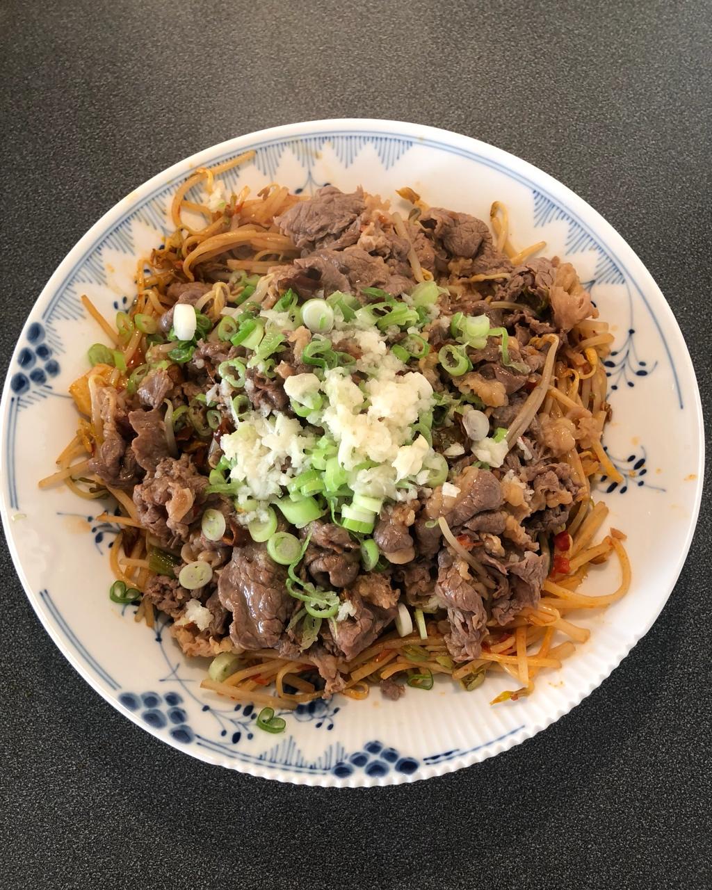 沸腾牛肉片-水煮牛肉