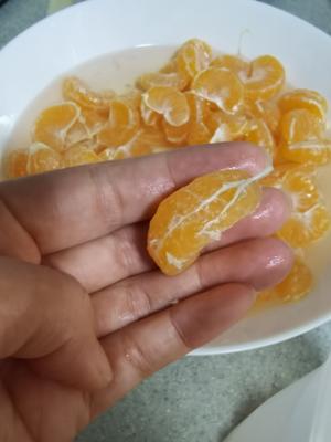 橘片爽橘子罐头的做法 步骤2