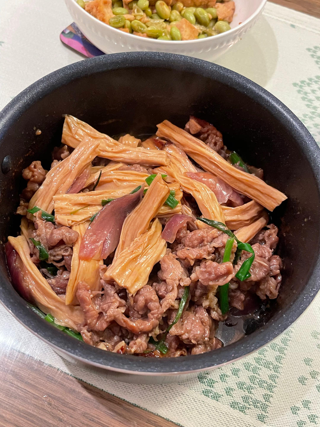 强强联手的腐竹焖牛肉