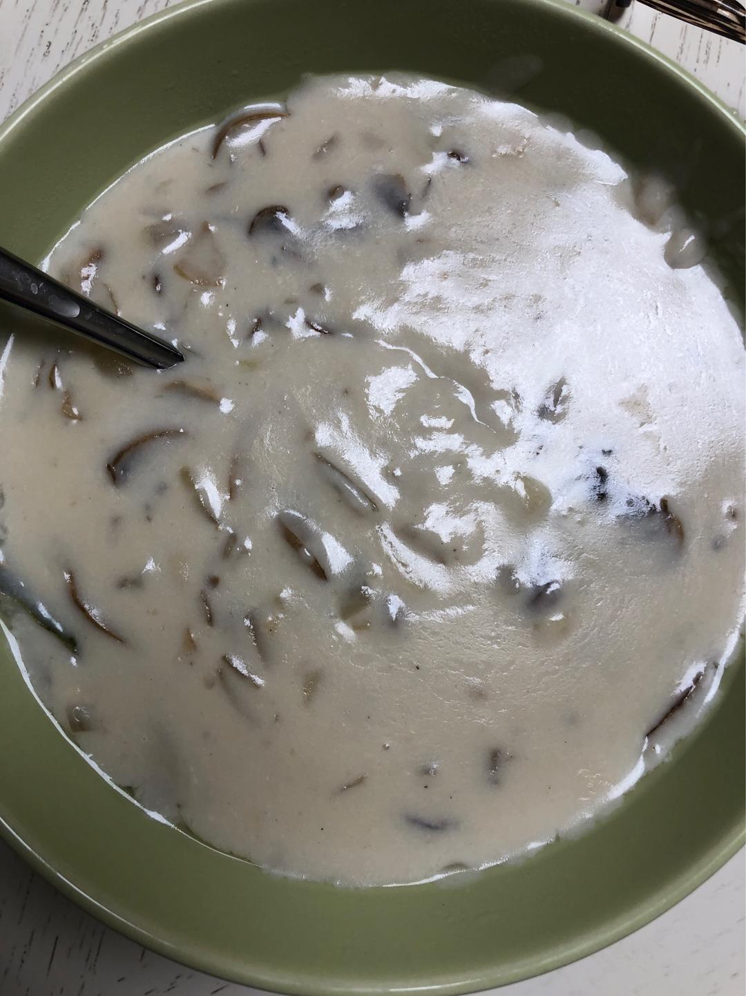 法式豆浆蘑菇浓汤