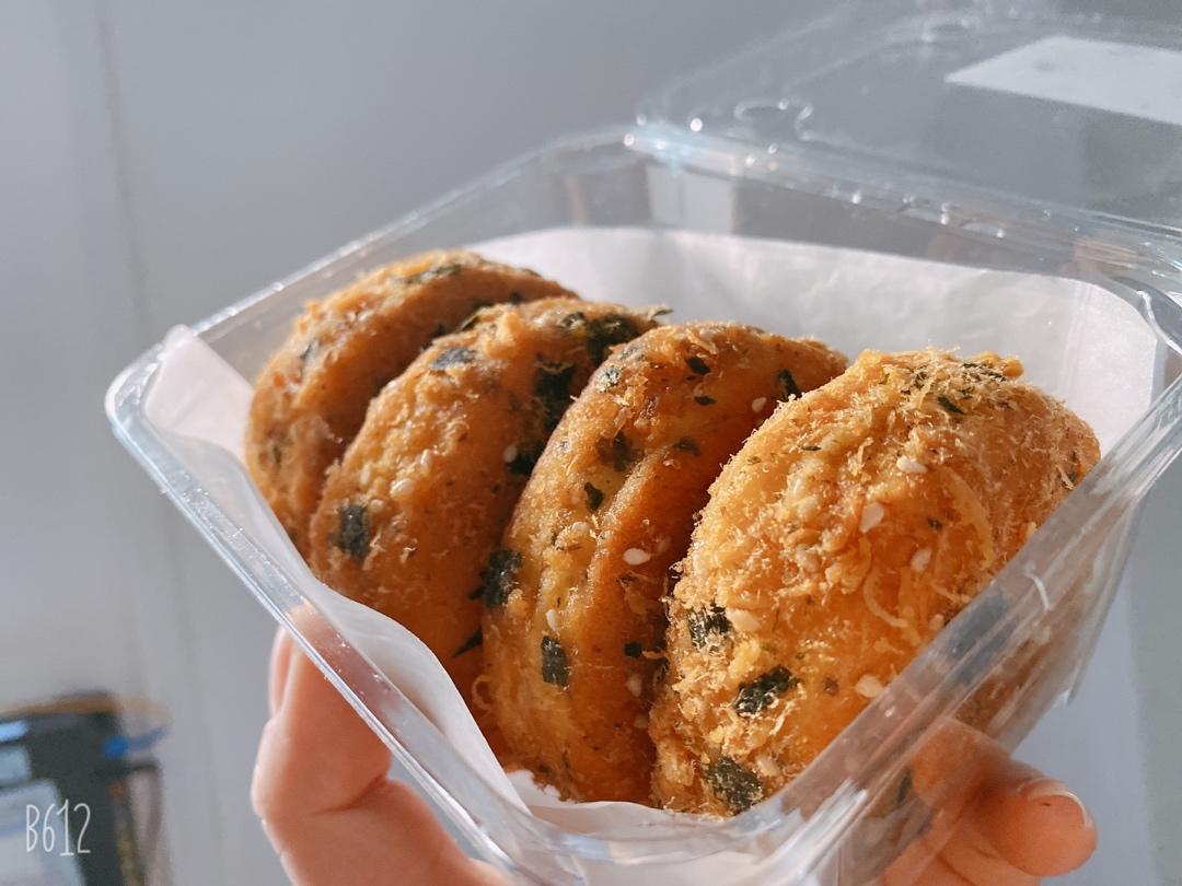 美味海苔肉松小贝