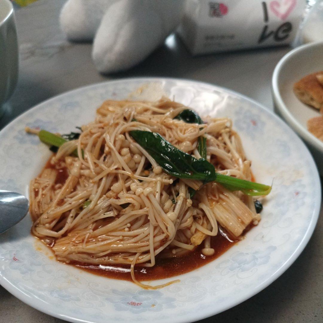 凉拌菠菜金针菇