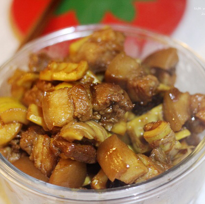 春笋红烧肉