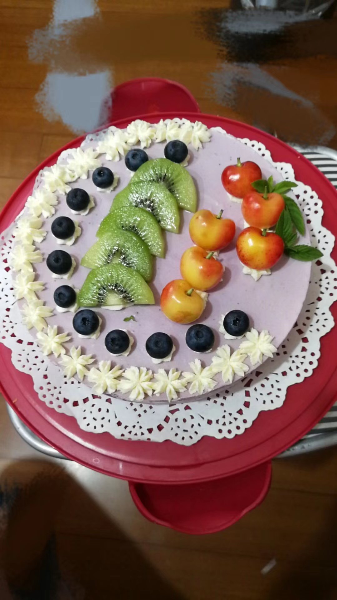 8寸蓝莓慕斯蛋糕