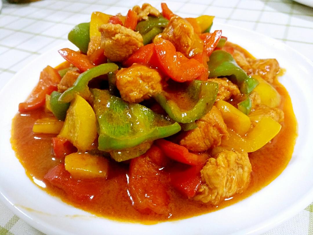 健身减肥最爱的鸡胸料理！——彩椒鸡丁
