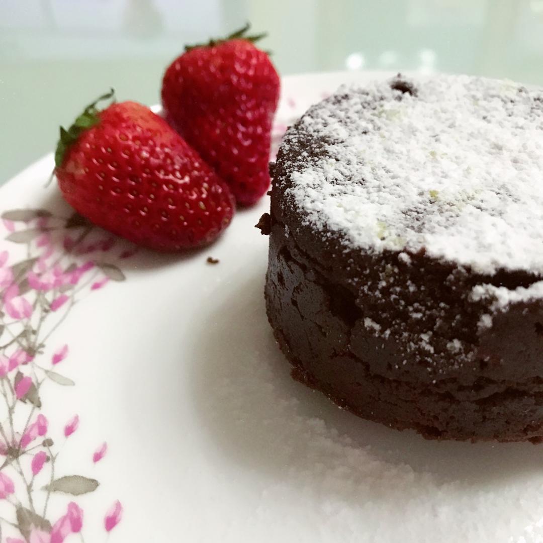 《Tinrry下午茶》教你做巧克力流心