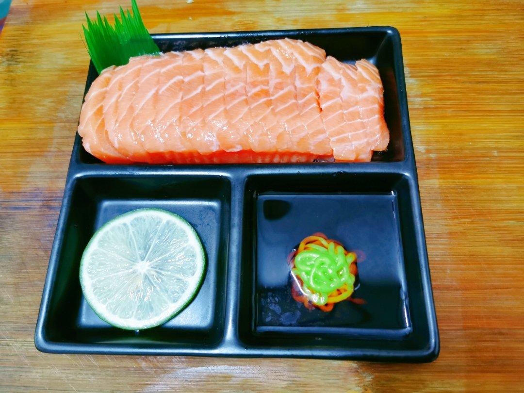 三文鱼刺身