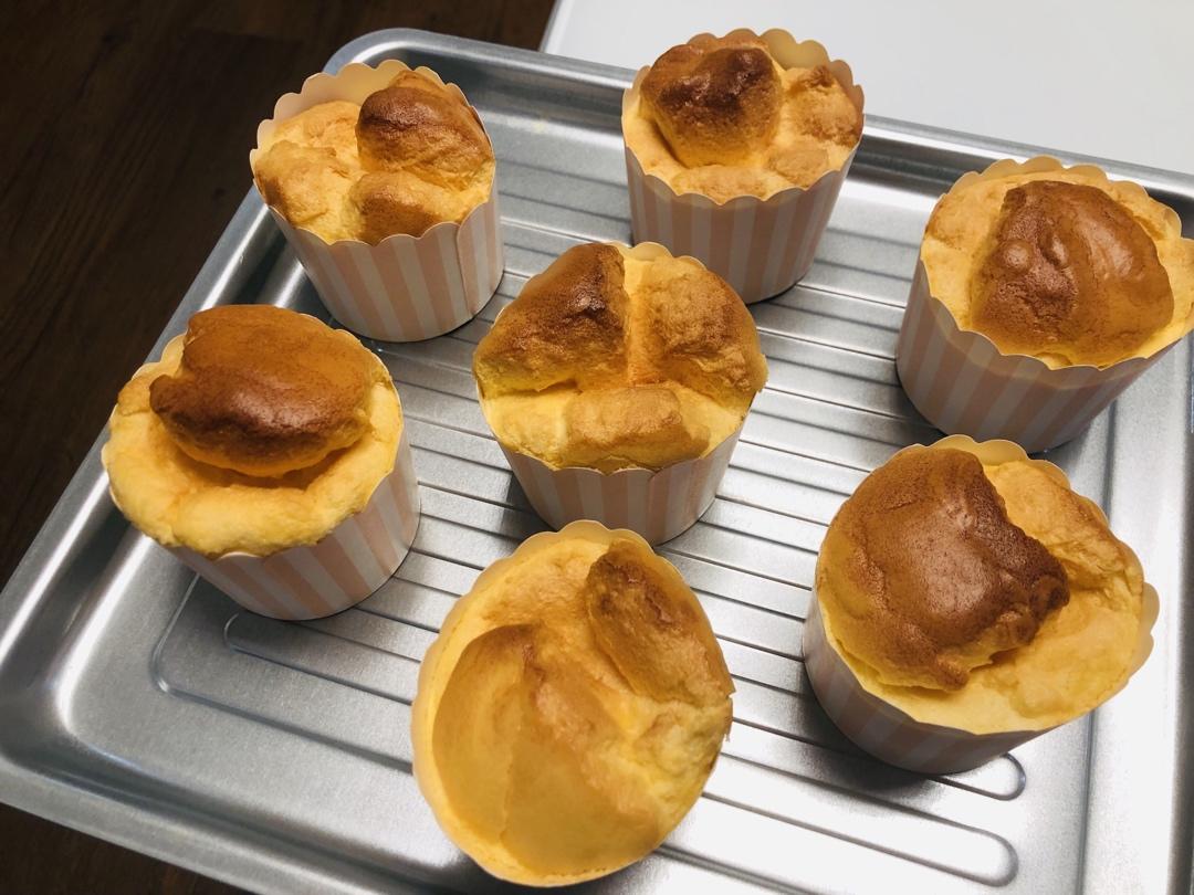 不用烤箱 15分钟无油低糖的舒芙蕾蛋糕松饼 🥞 蓬松绵软