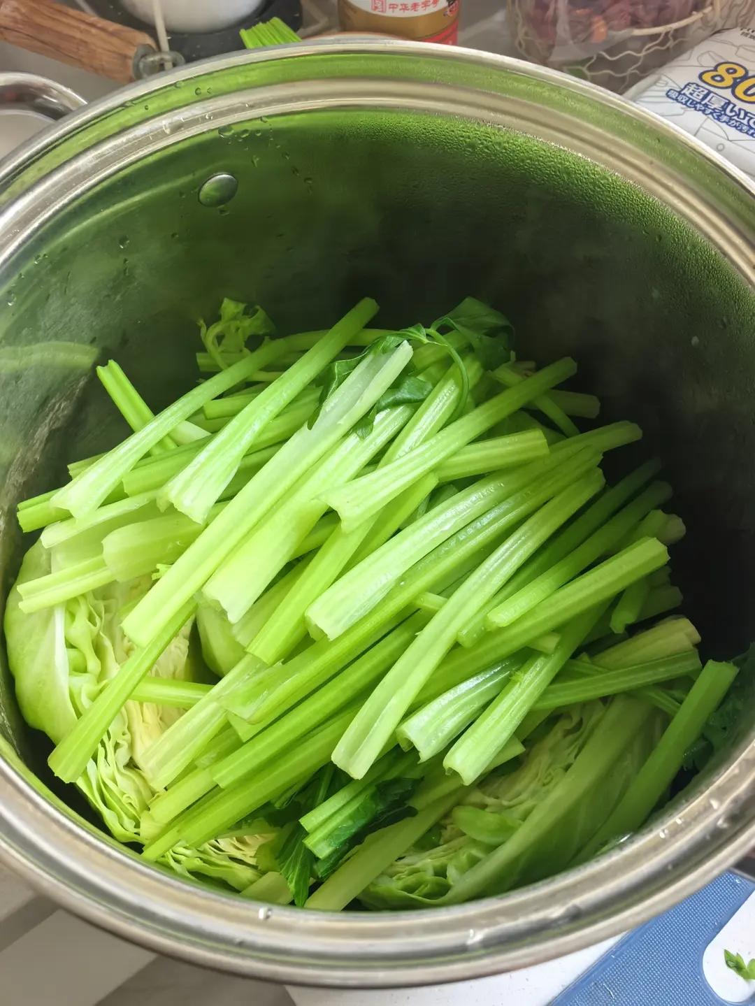 午餐•2026年6月13日