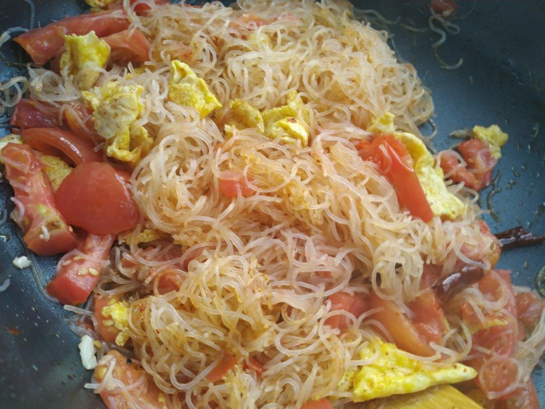 包菜炒粉丝