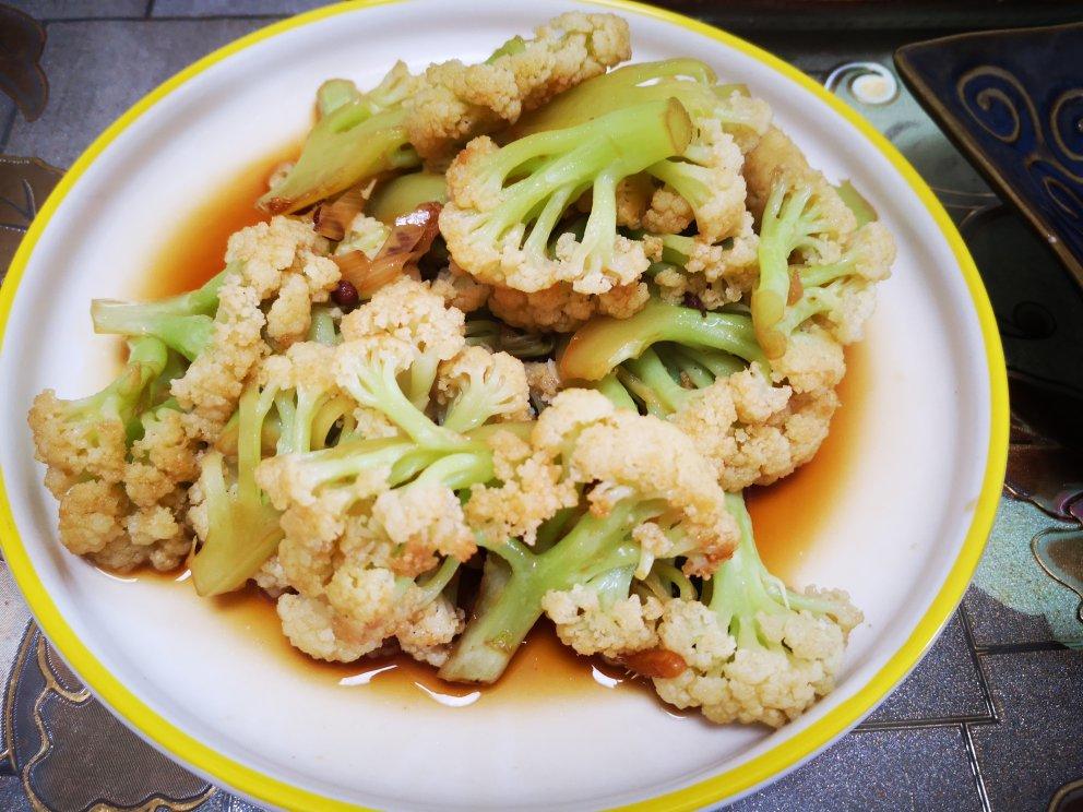 不放肉的干锅有机菜花