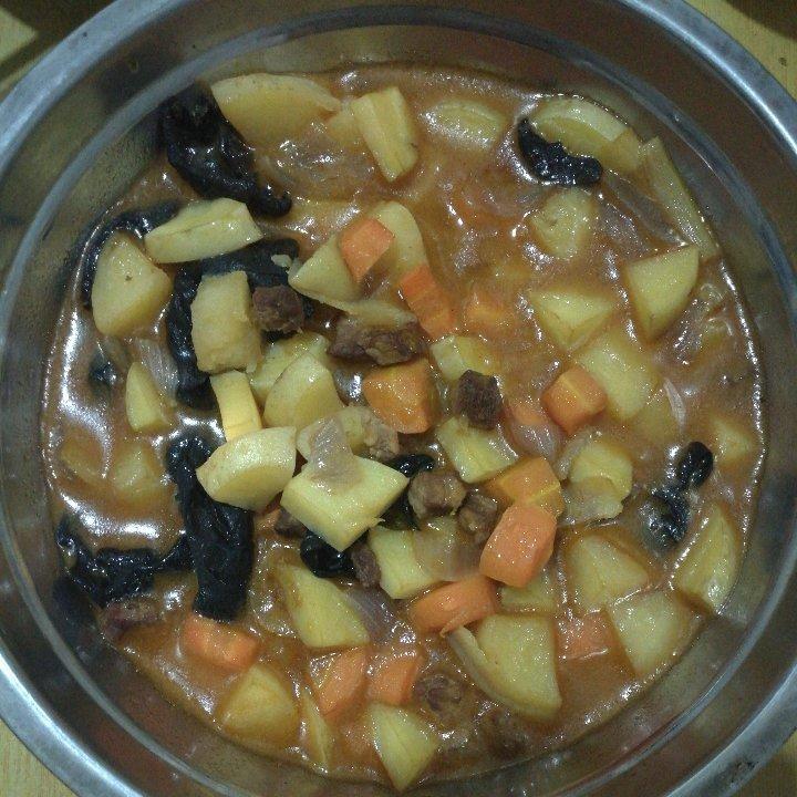 土豆炖牛肉