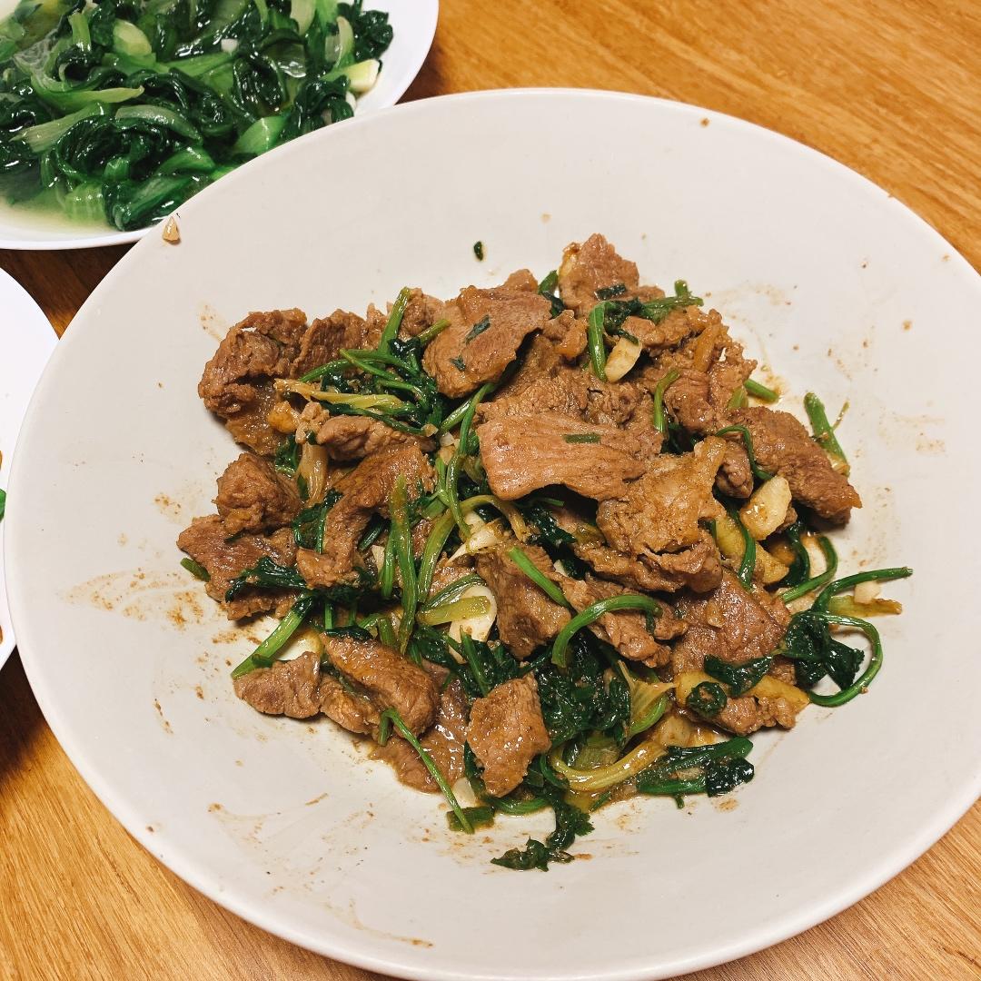 香菜牛肉