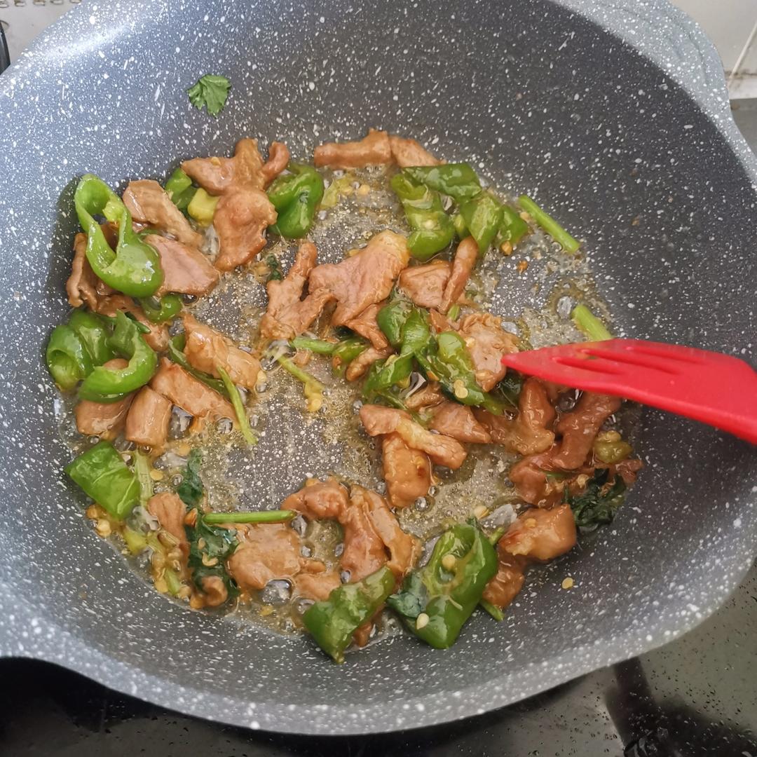 超下饭 ！小炒肉（辣椒炒肉）
