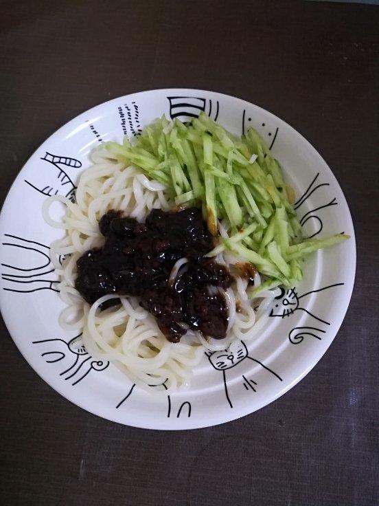 简单快手家常版炸酱面