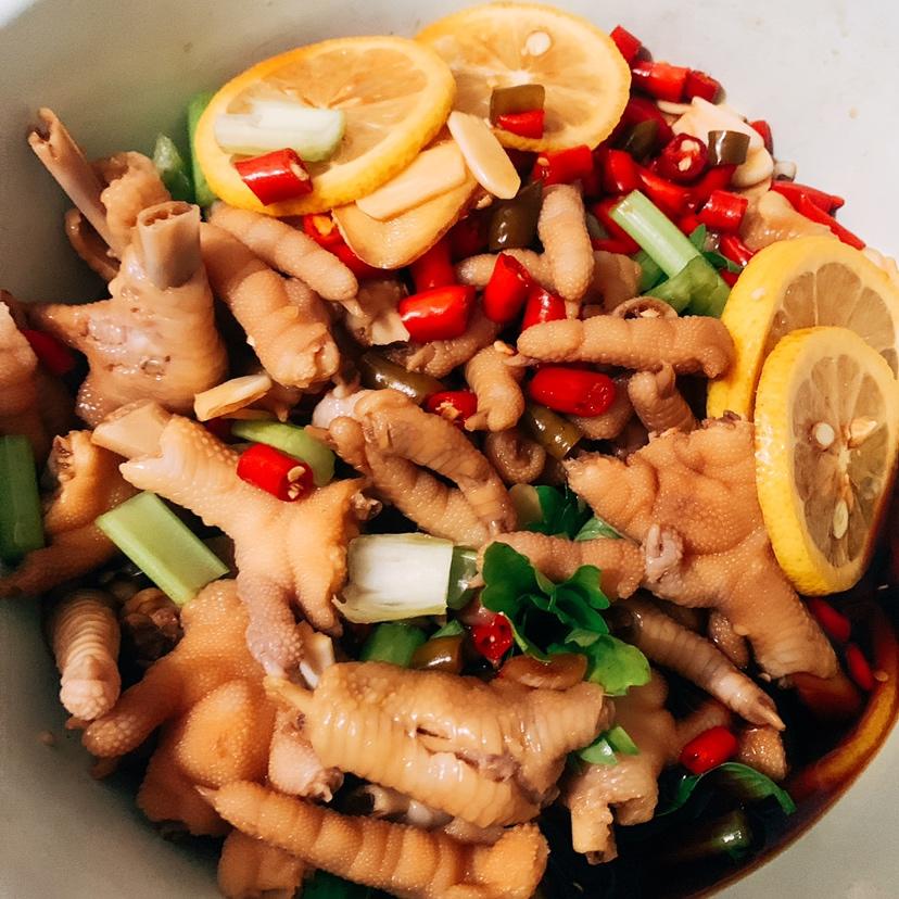 网红柠檬酸辣鸡爪