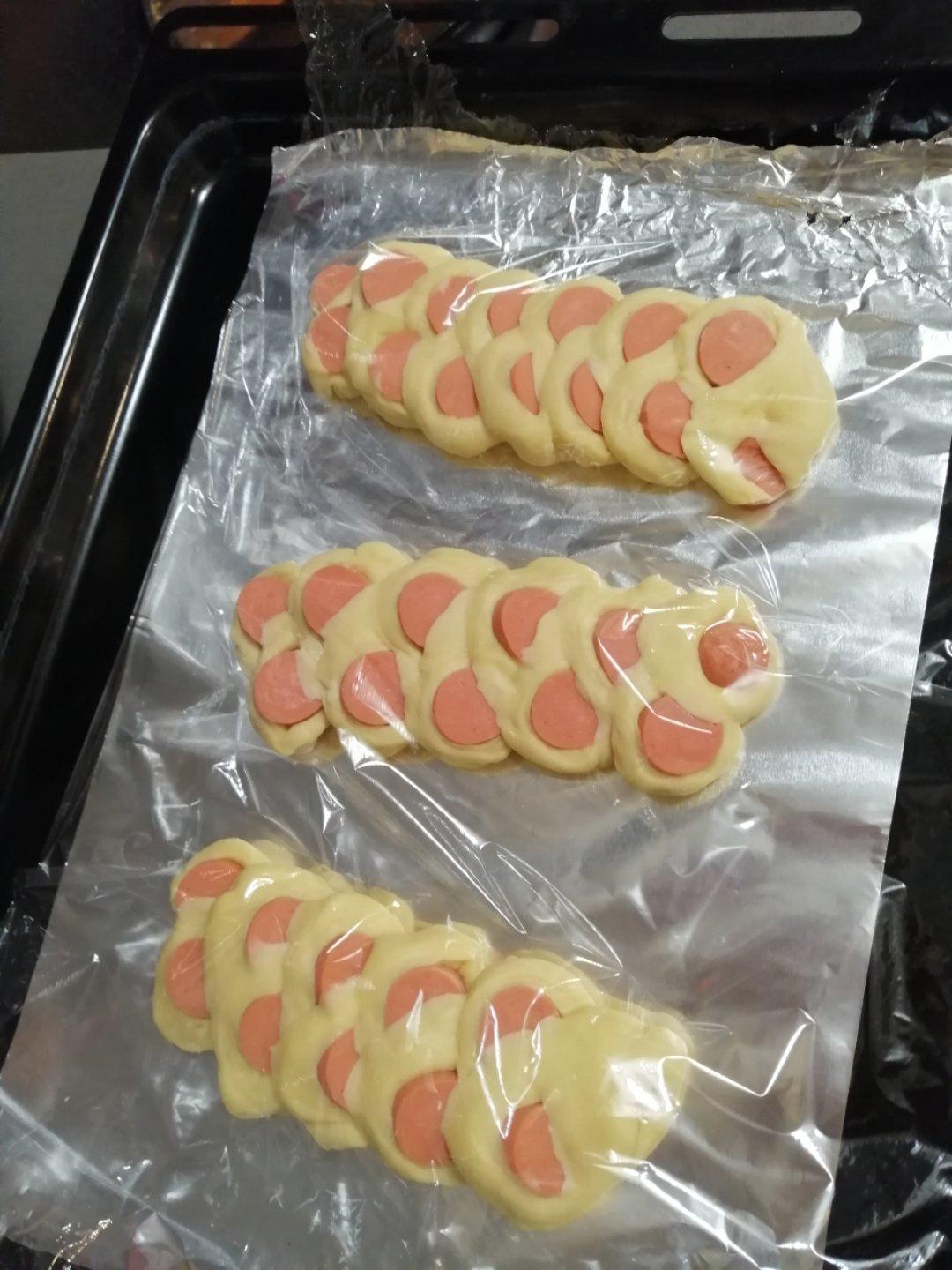 葱香火腿肠面包