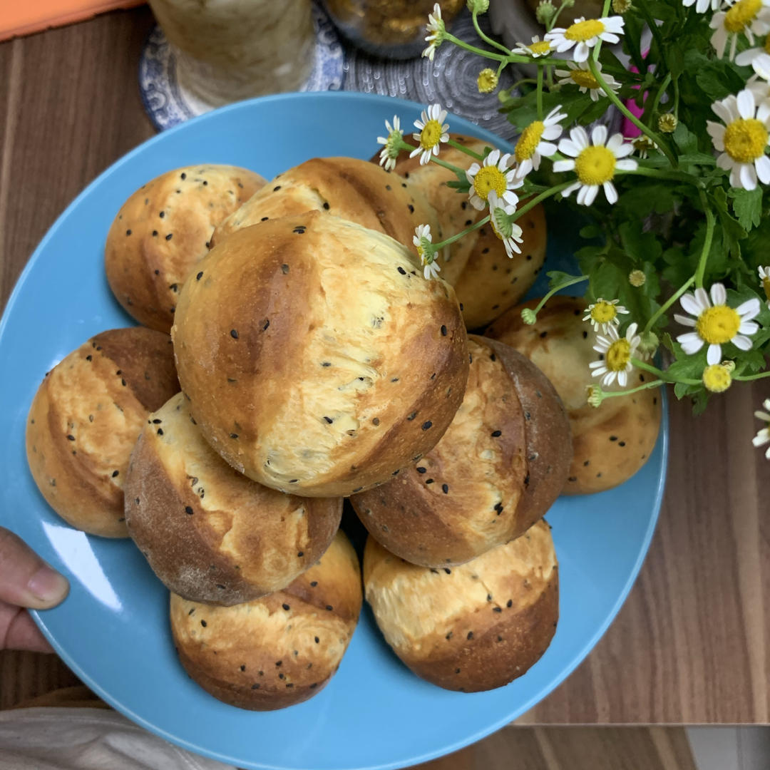 红薯黑芝麻面包球