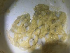 Baby奶油虾仁蘑菇汤的做法 步骤2