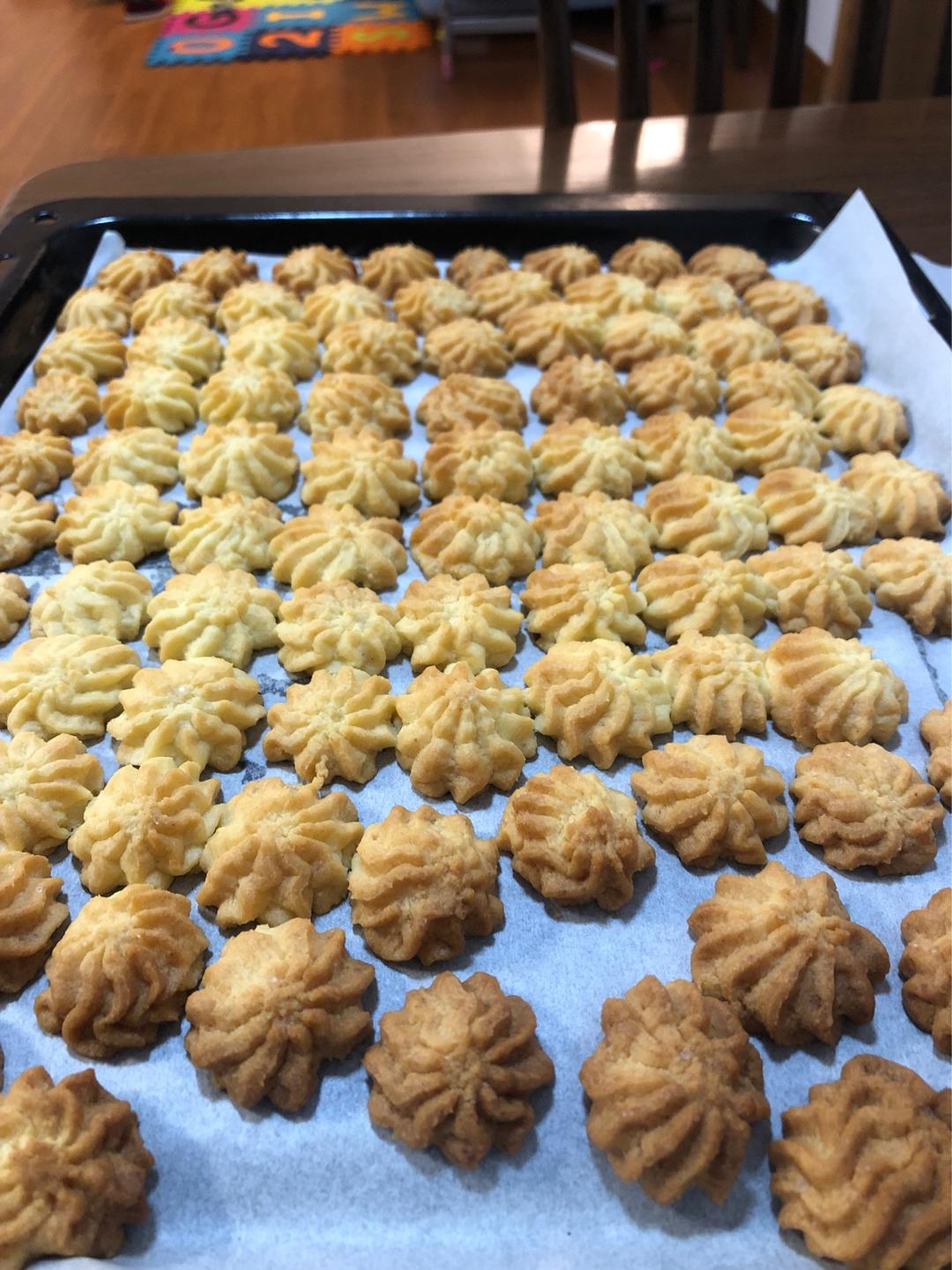 曲奇饼干，完美配方超好挤，酥到不敢碰，一个月还能酥掉渣