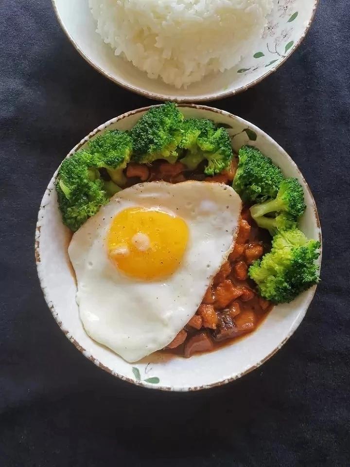 施家做的午餐612020年4月28日