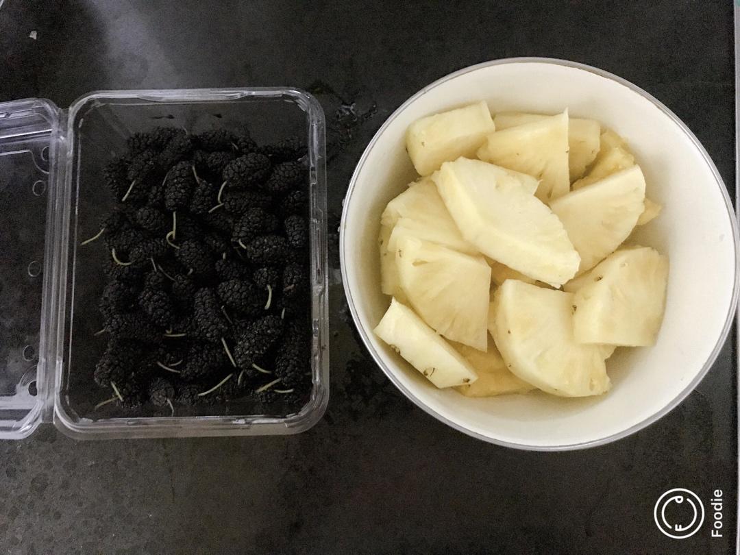 菠萝的三种切法