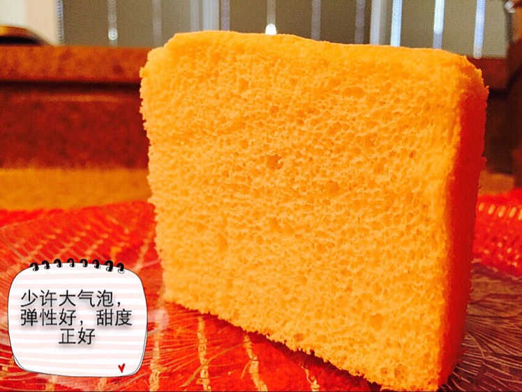 超简单完美戚风蛋糕（6寸2蛋）附打发、翻拌、脱模视频