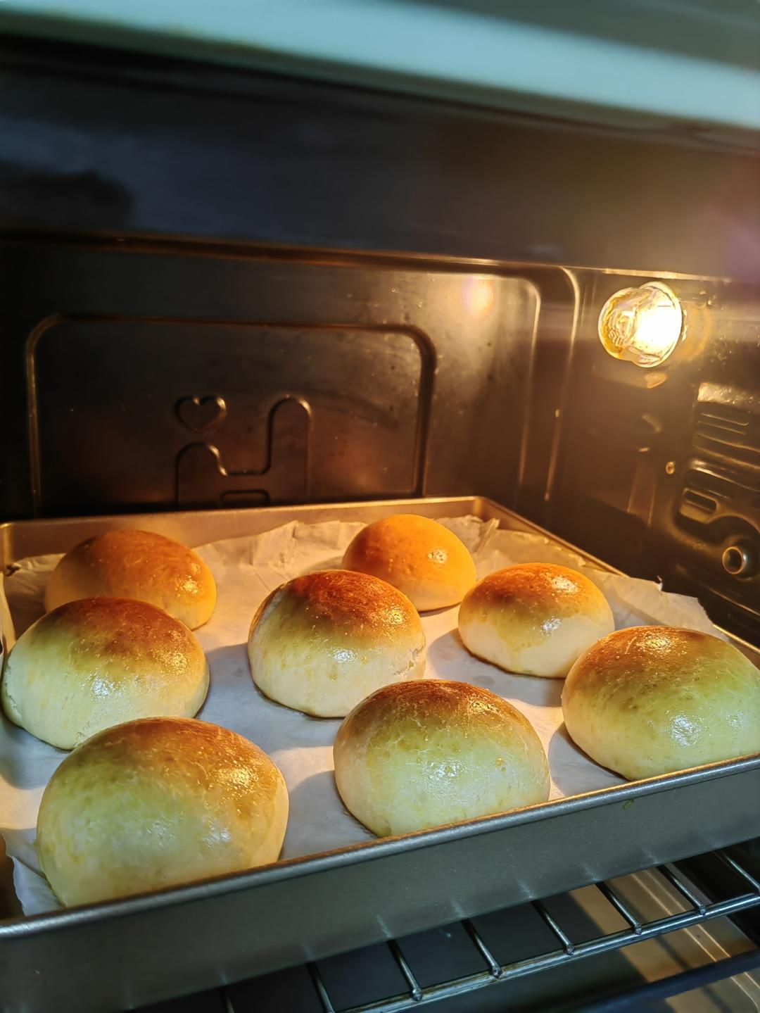 【万用基础软面包配方】我要用这个面团挑战100种造型和风味面包！