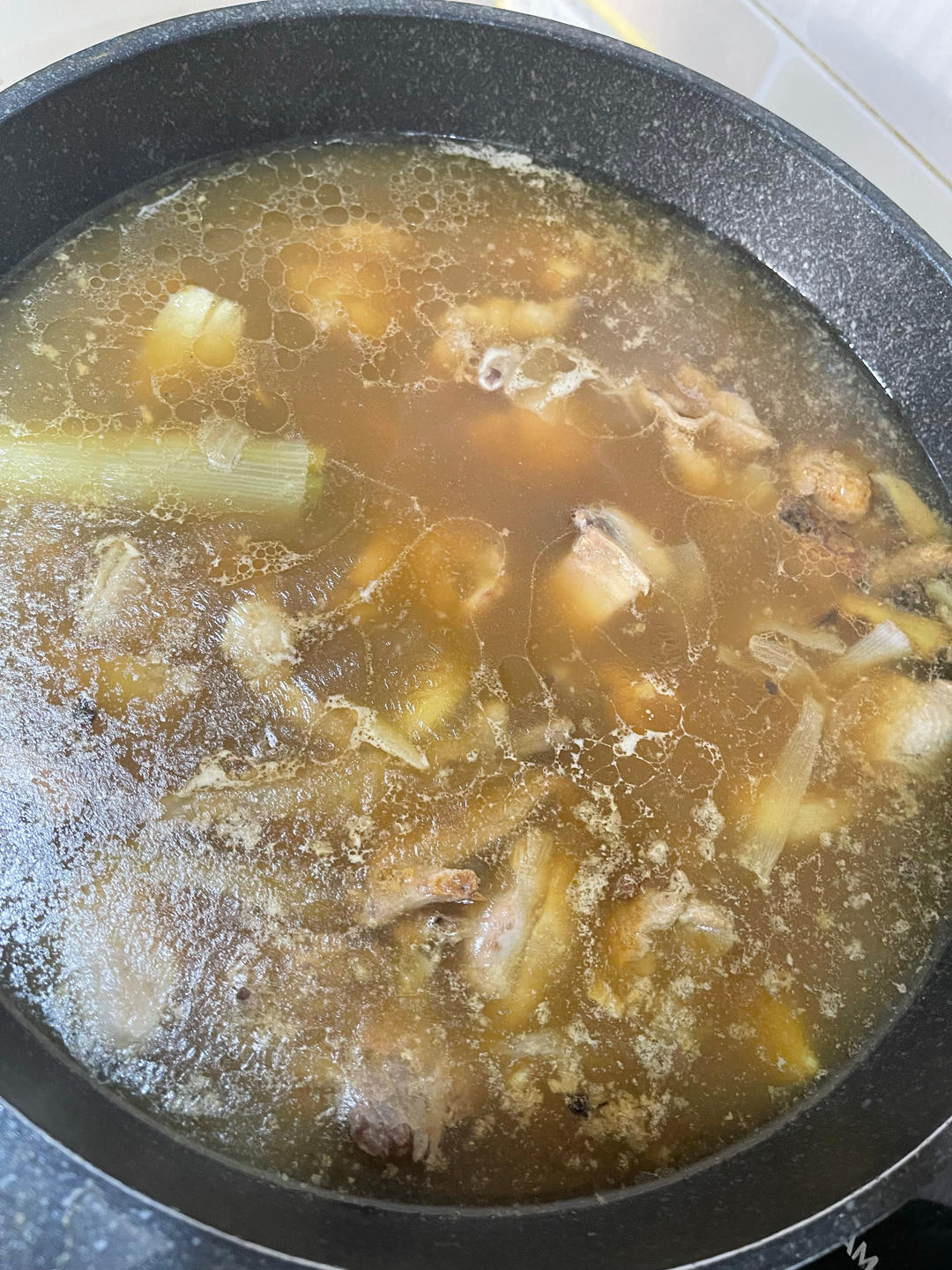 家常炖鸡