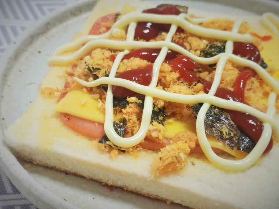 芝士肉松多士（5分钟快手版）的做法