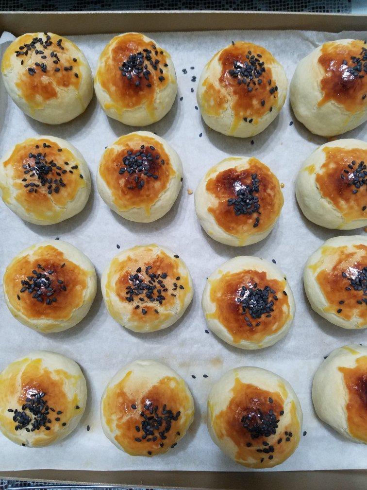 《Tinrry+》菠萝蛋黄酥（超快手、免揉、不用开酥）