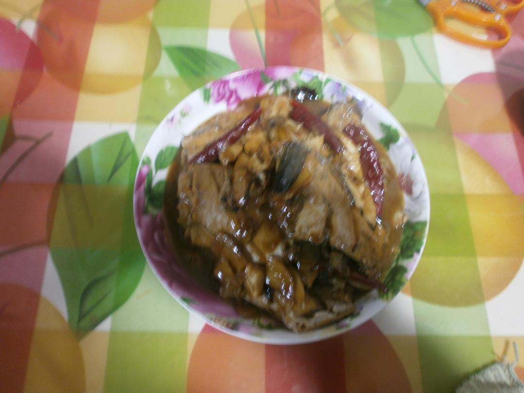 家常炖扒皮鱼的做法 步骤5