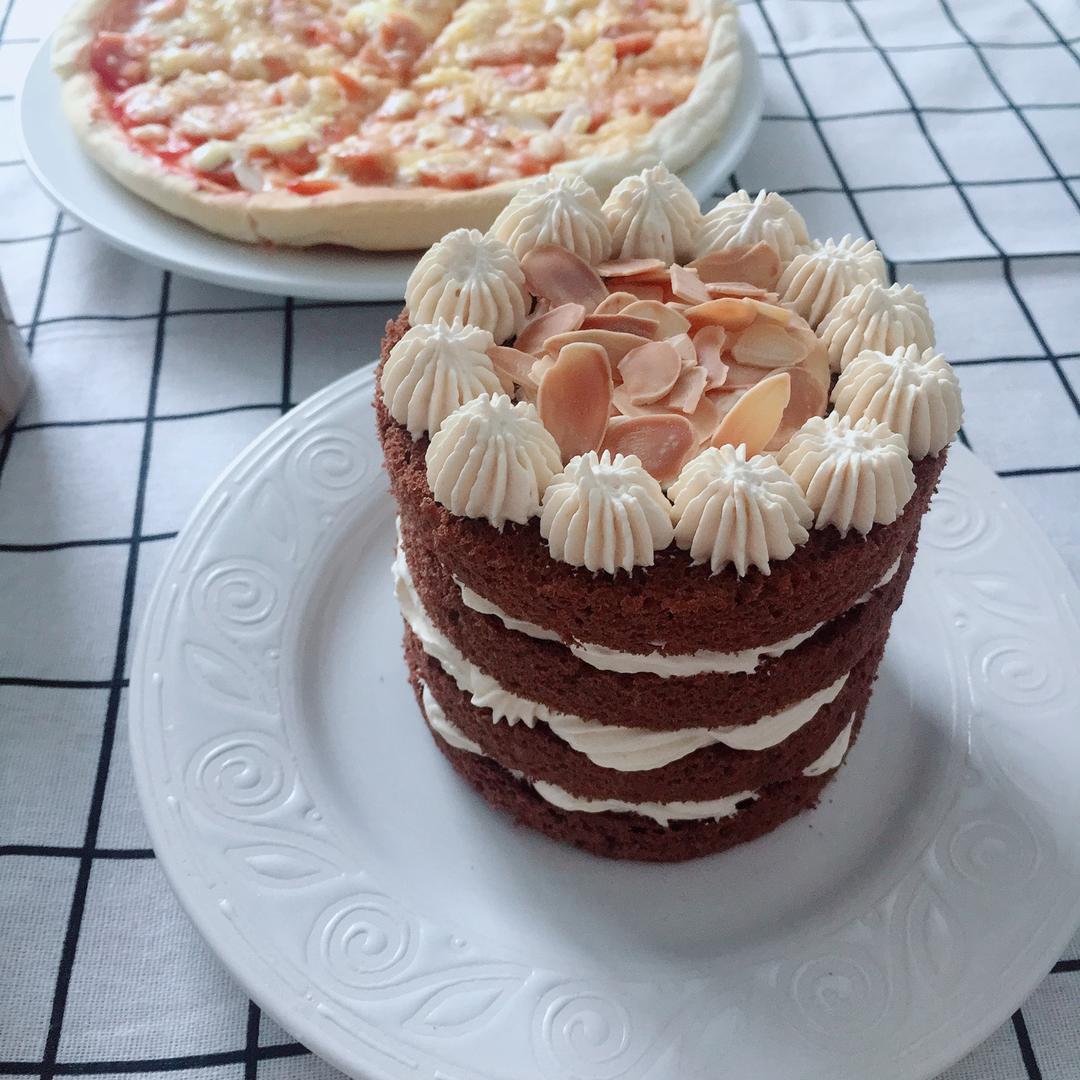 8寸焦糖奶油草莓裸蛋糕