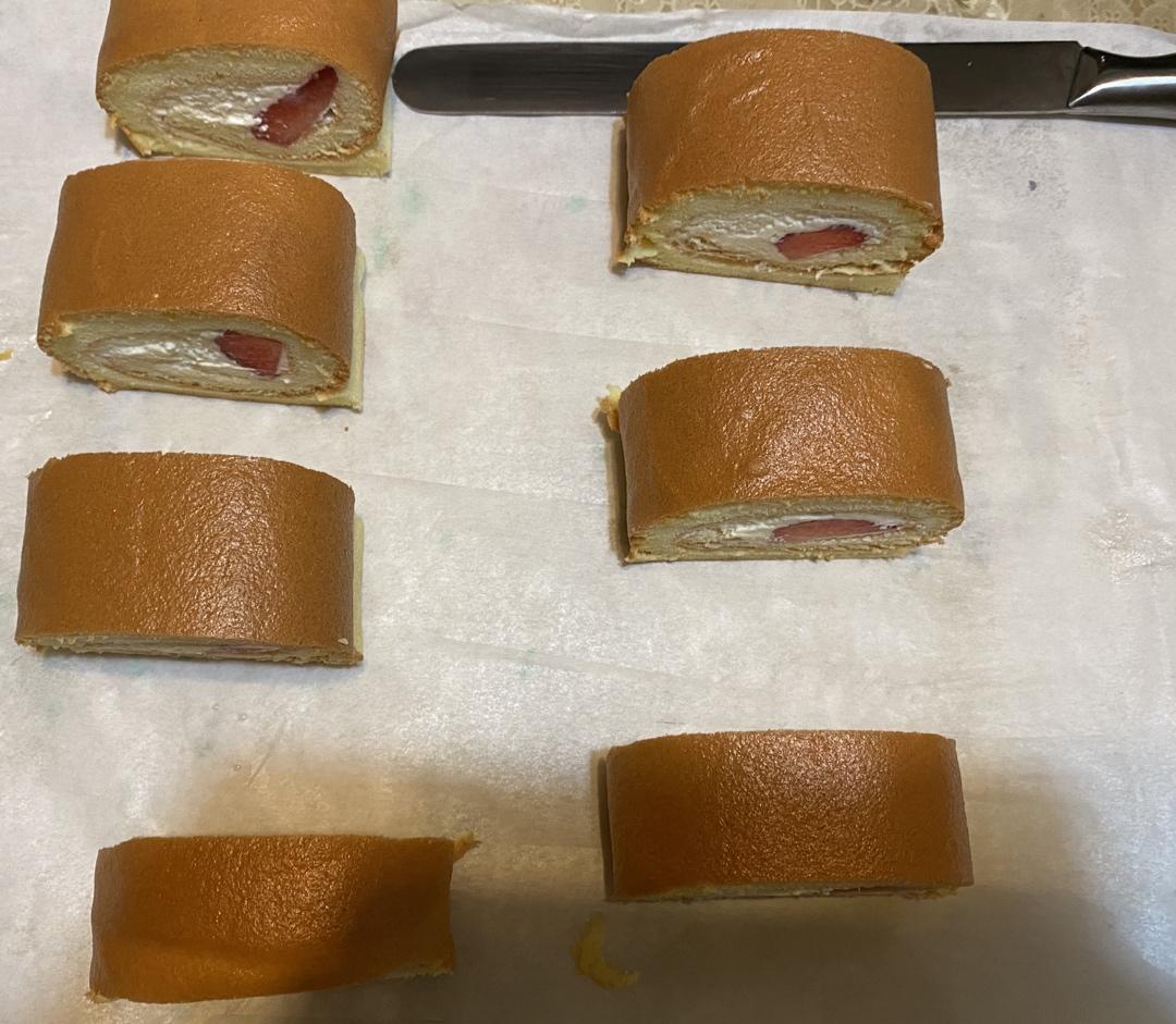 松软不开裂的日式草莓蛋糕卷🍓