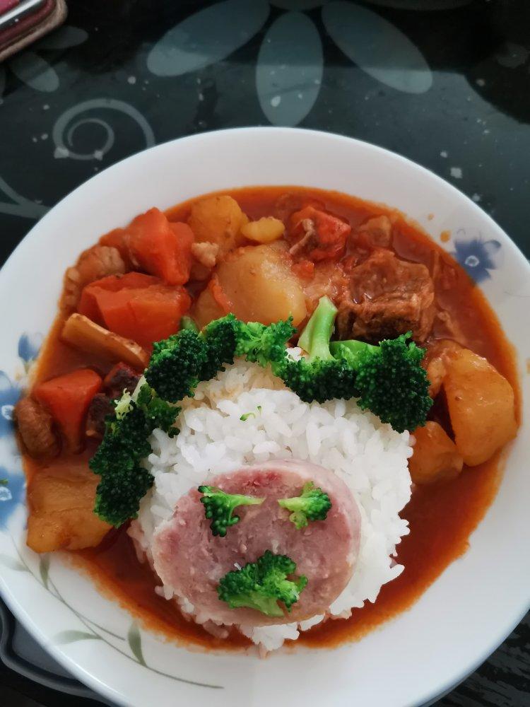 番茄土豆炖牛腩