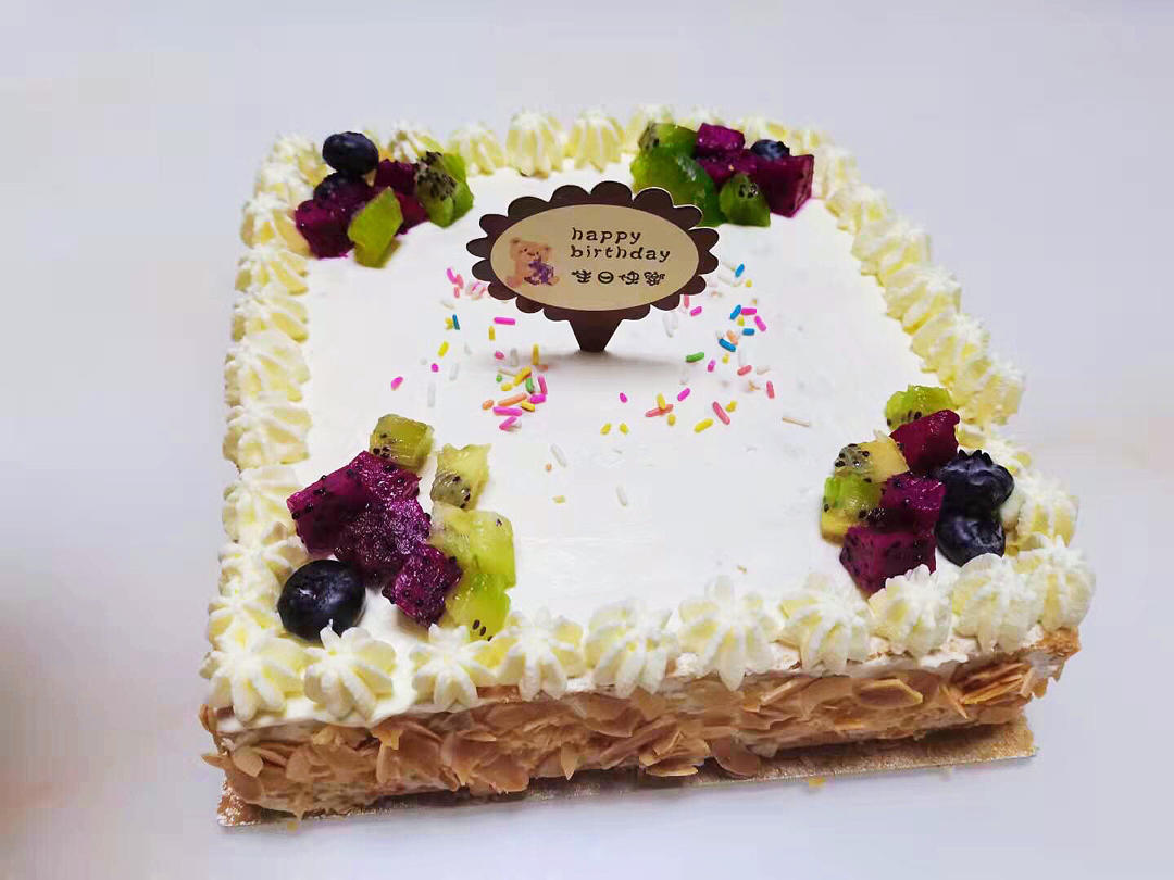 烤箱做蛋糕（戚风蛋糕的做法）