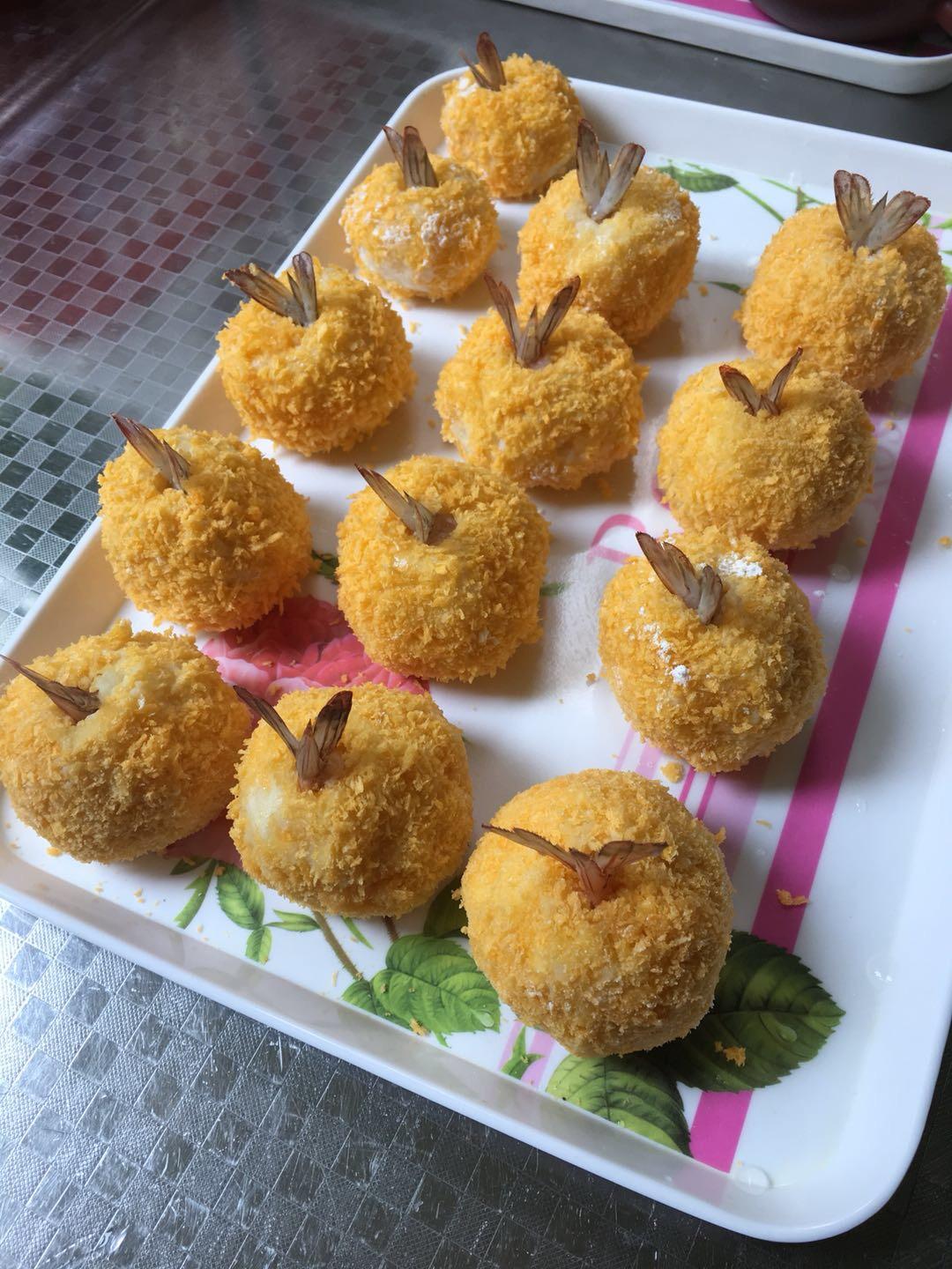 黄金土豆泥虾球