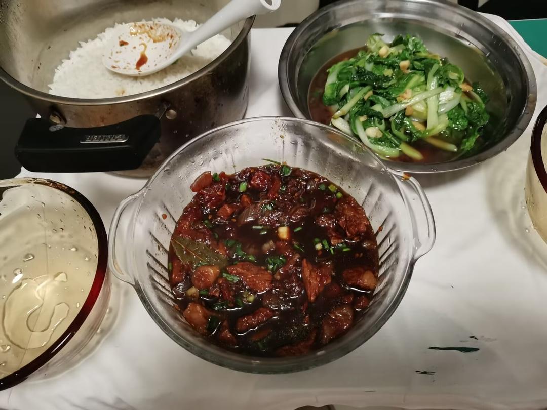 番茄土豆牛腩煲（电饭煲）