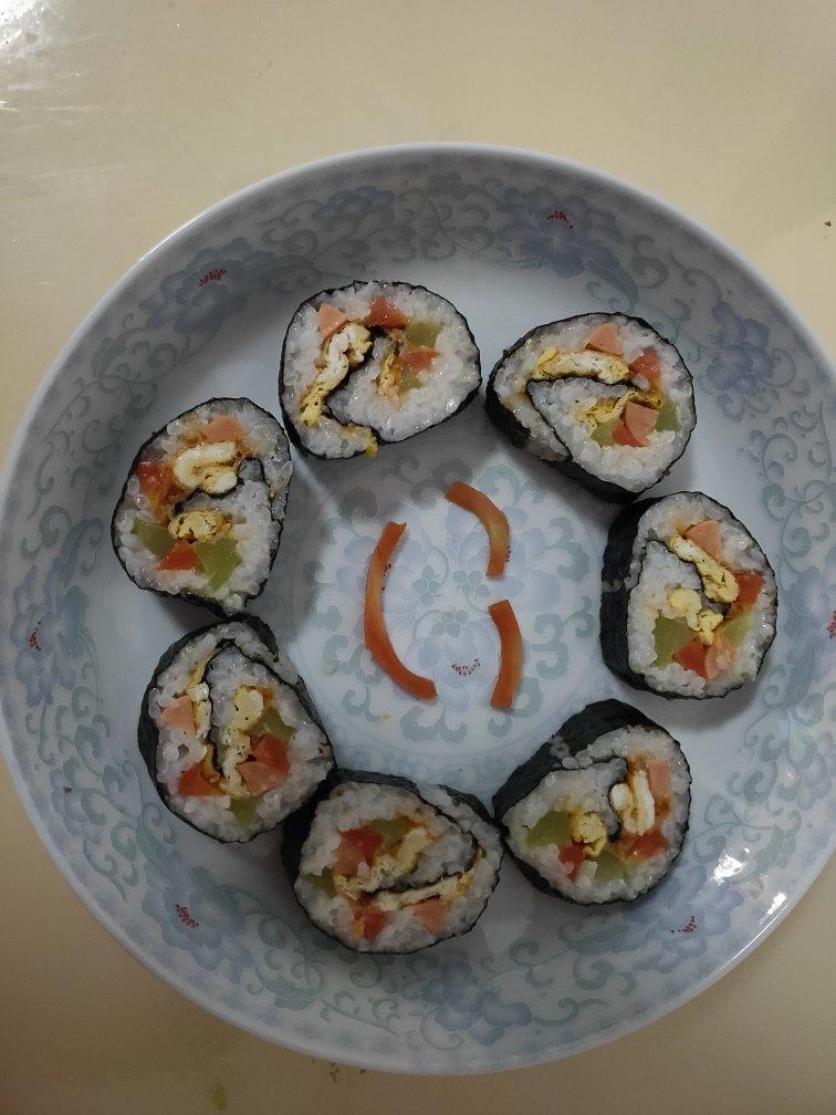 紫菜卷寿司