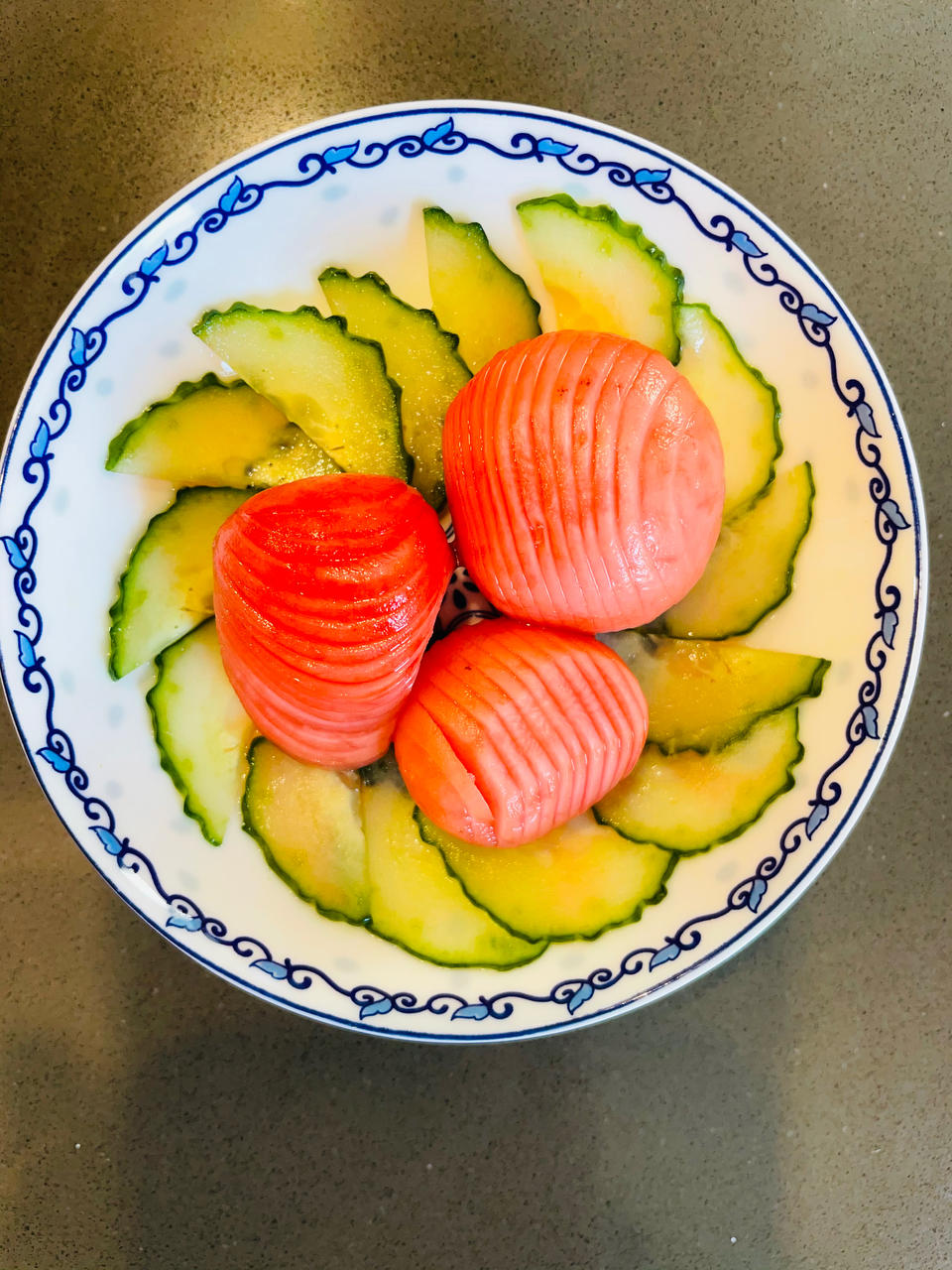 年夜饭头道菜～鸿运当头（樱桃小萝卜）